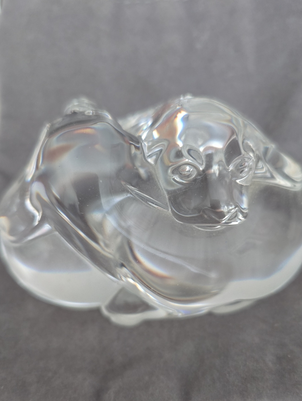 STEUBEN Puppy Love art glass figurine